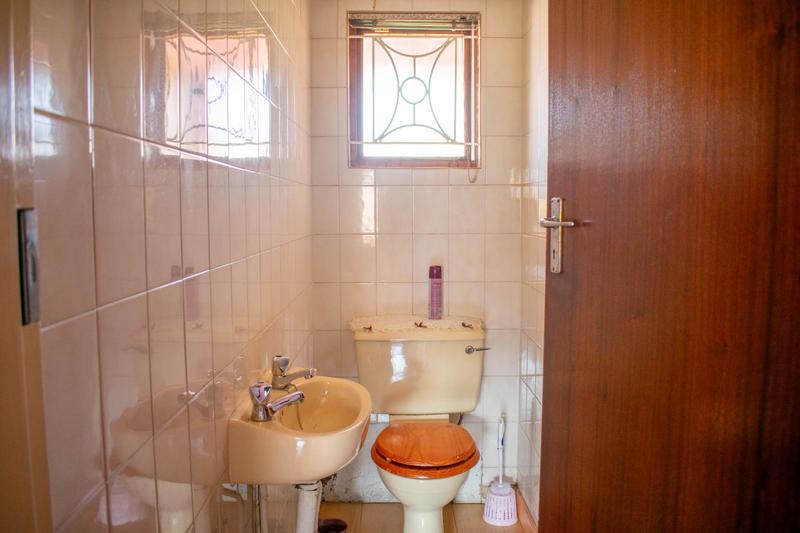 4 Bedroom Property for Sale in Verulam KwaZulu-Natal