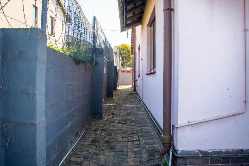 4 Bedroom Property for Sale in Verulam KwaZulu-Natal