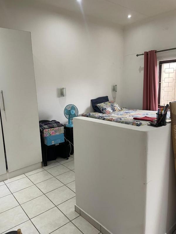 To Let 1 Bedroom Property for Rent in Glen Ashley KwaZulu-Natal