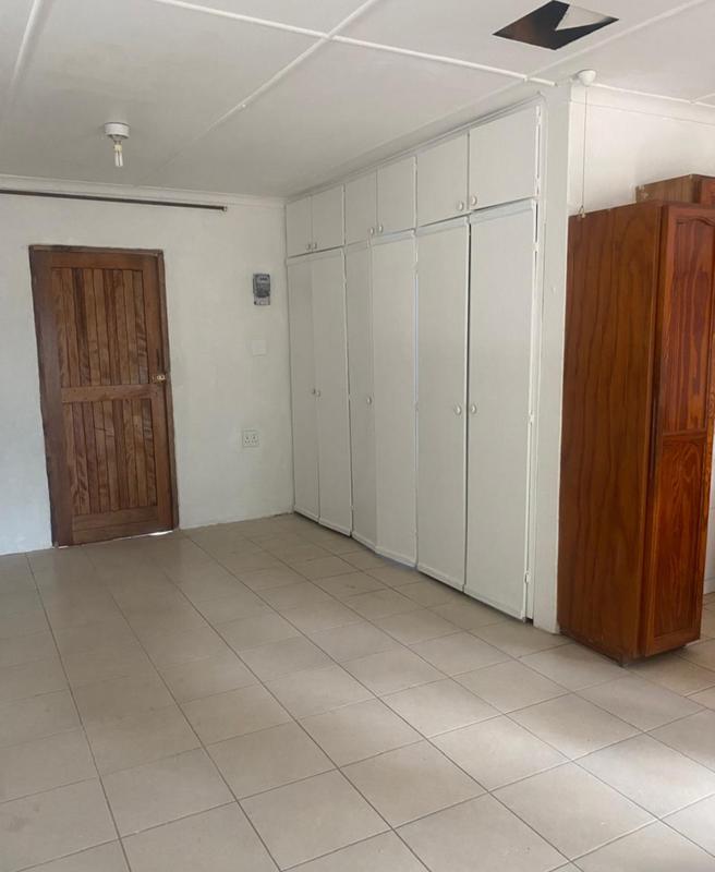 To Let 1 Bedroom Property for Rent in Cowies Hill Park KwaZulu-Natal