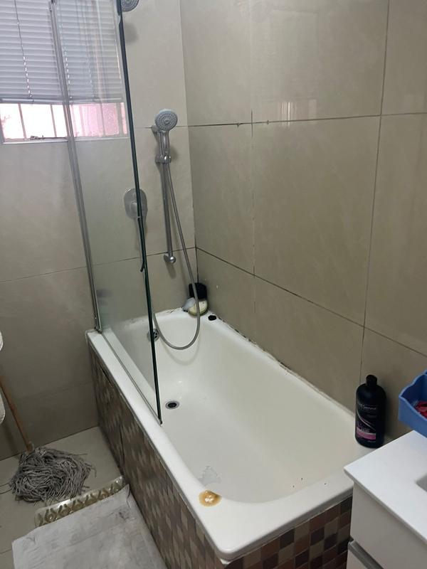 To Let 1 Bedroom Property for Rent in Overport KwaZulu-Natal