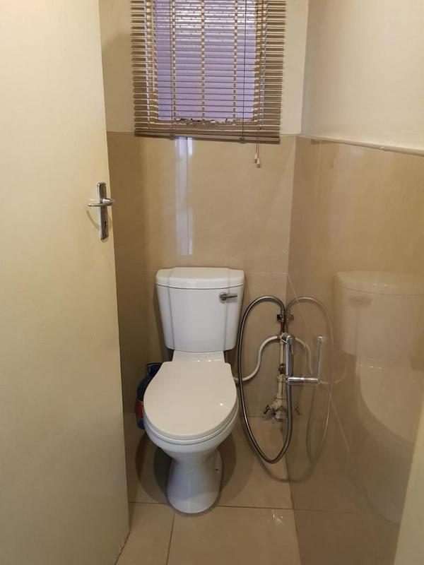 To Let 1 Bedroom Property for Rent in Overport KwaZulu-Natal