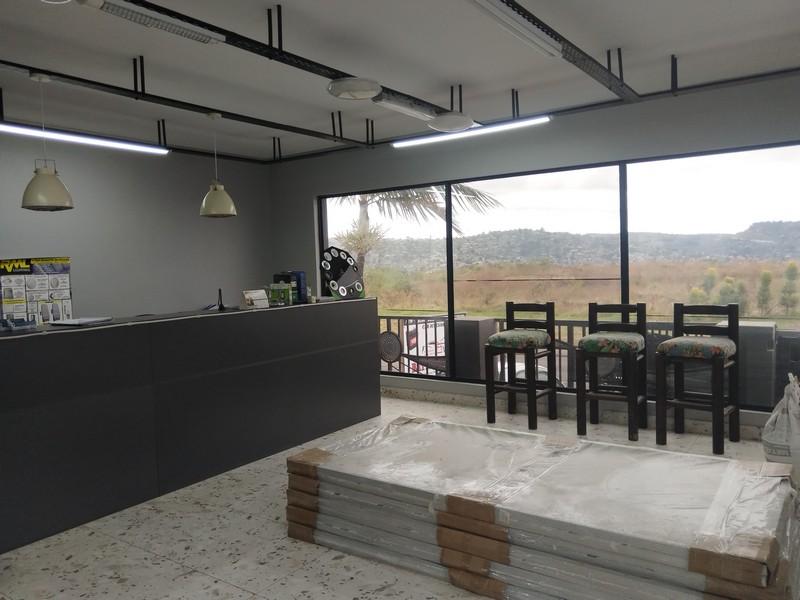 To Let commercial Property for Rent in Phoenix KwaZulu-Natal