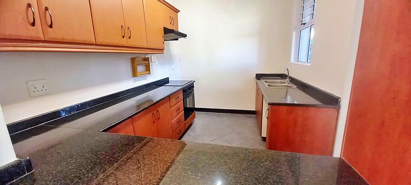 1 Bedroom Property for Sale in Essenwood KwaZulu-Natal