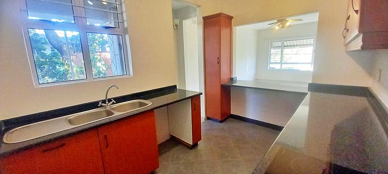 1 Bedroom Property for Sale in Essenwood KwaZulu-Natal