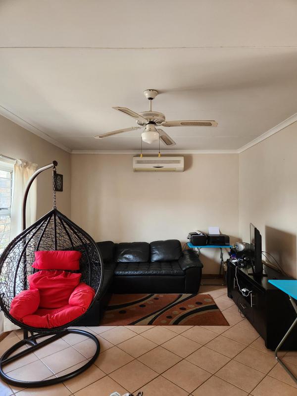 To Let 2 Bedroom Property for Rent in Richards Bay KwaZulu-Natal