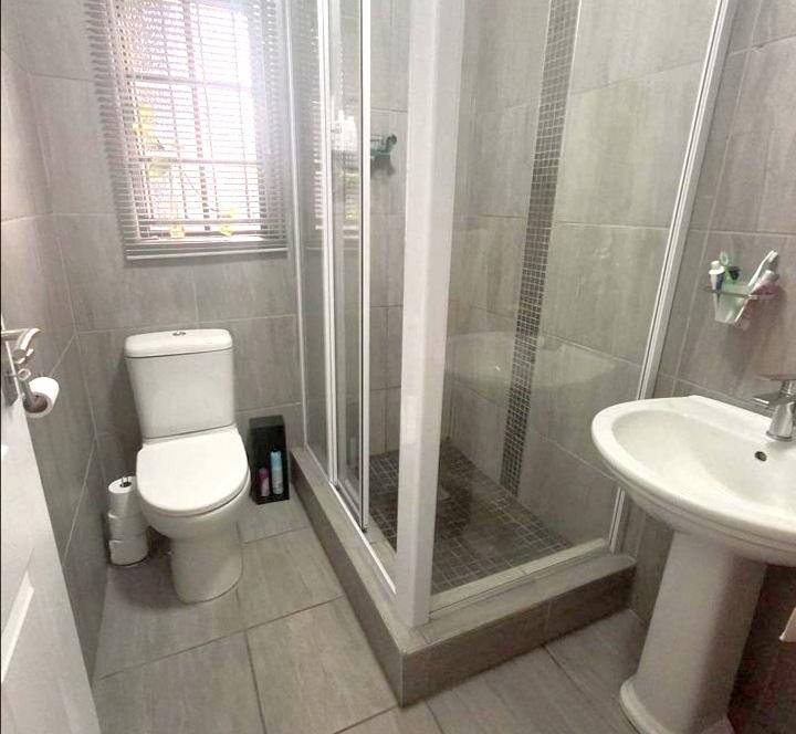 1 Bedroom Property for Sale in Arboretum KwaZulu-Natal