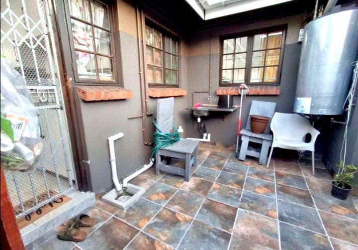 1 Bedroom Property for Sale in Arboretum KwaZulu-Natal