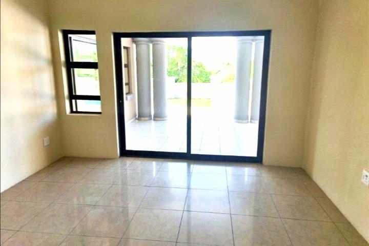 To Let 4 Bedroom Property for Rent in Birdswood KwaZulu-Natal