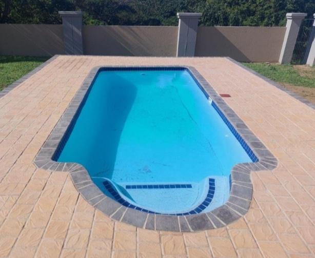 To Let 4 Bedroom Property for Rent in Birdswood KwaZulu-Natal