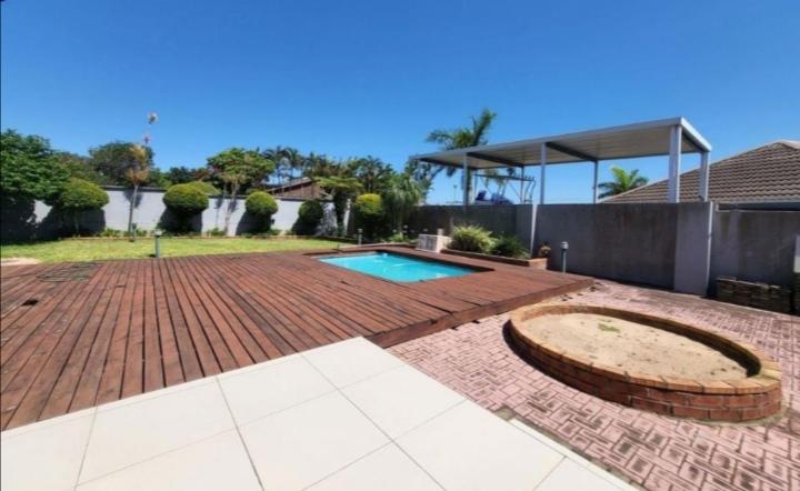 To Let 3 Bedroom Property for Rent in Meer En See KwaZulu-Natal