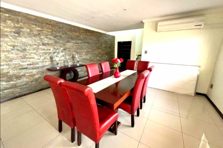 To Let 3 Bedroom Property for Rent in Meer En See KwaZulu-Natal