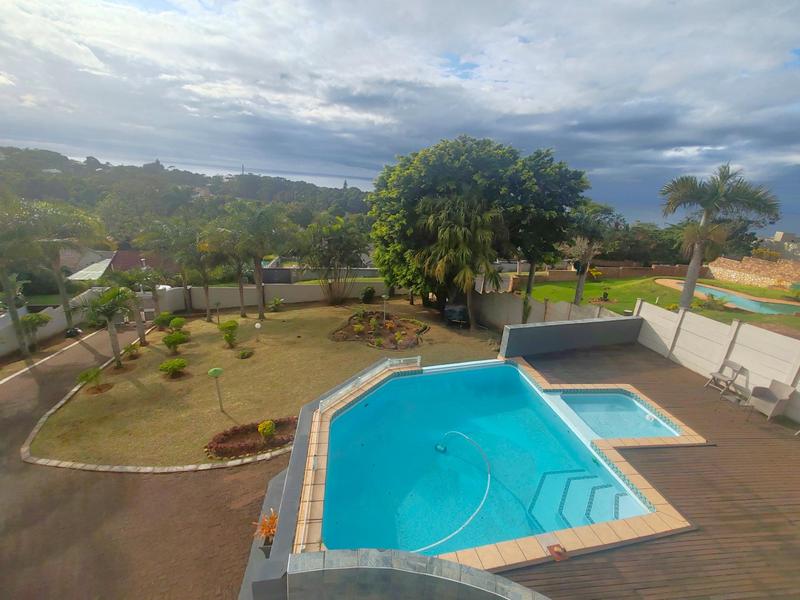 5 Bedroom Property for Sale in Uvongo KwaZulu-Natal