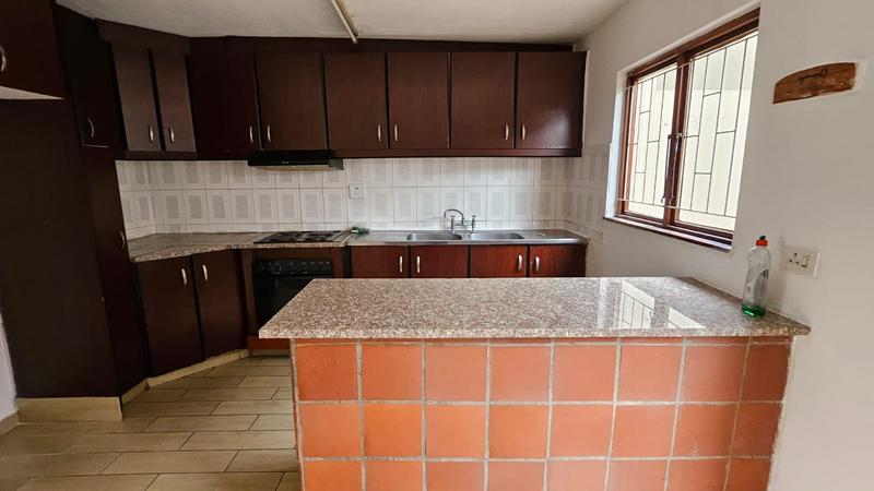 2 Bedroom Property for Sale in Reservoir Hills KwaZulu-Natal
