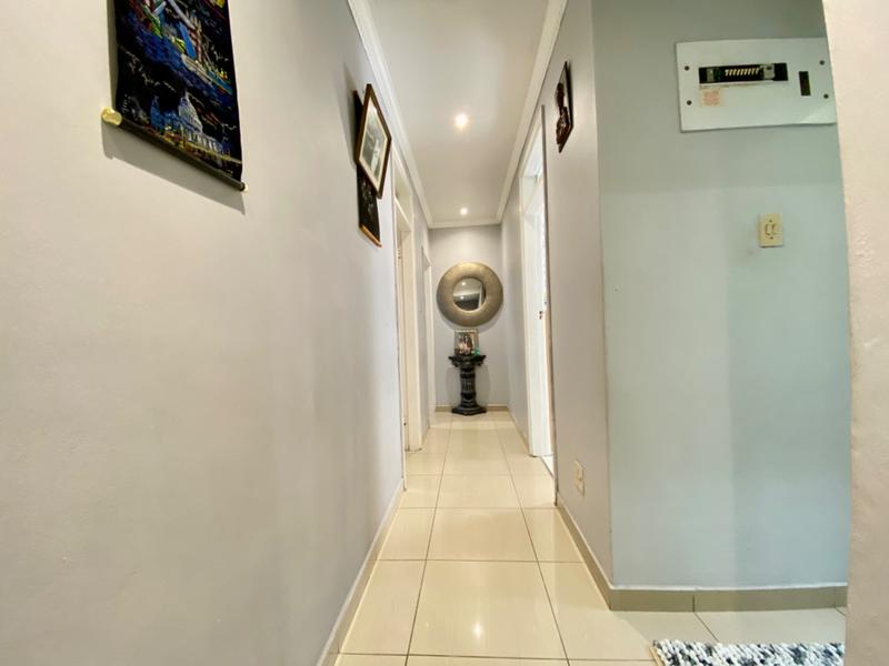 4 Bedroom Property for Sale in Harinagar KwaZulu-Natal