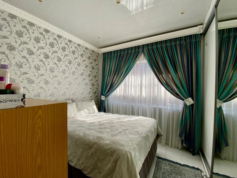 4 Bedroom Property for Sale in Harinagar KwaZulu-Natal