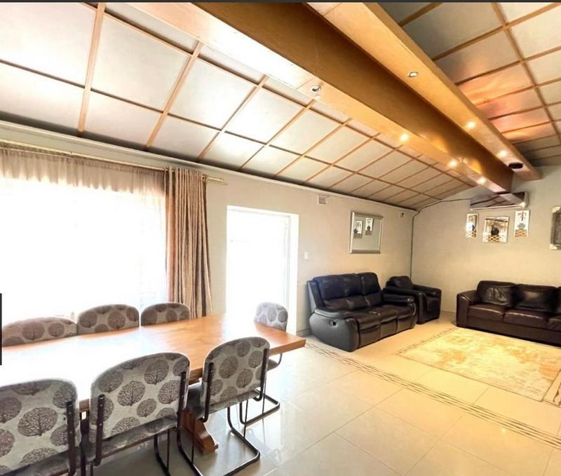 To Let 3 Bedroom Property for Rent in Bluff KwaZulu-Natal