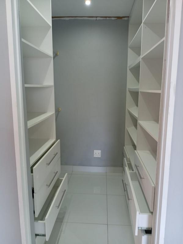 To Let 2 Bedroom Property for Rent in Bluff KwaZulu-Natal