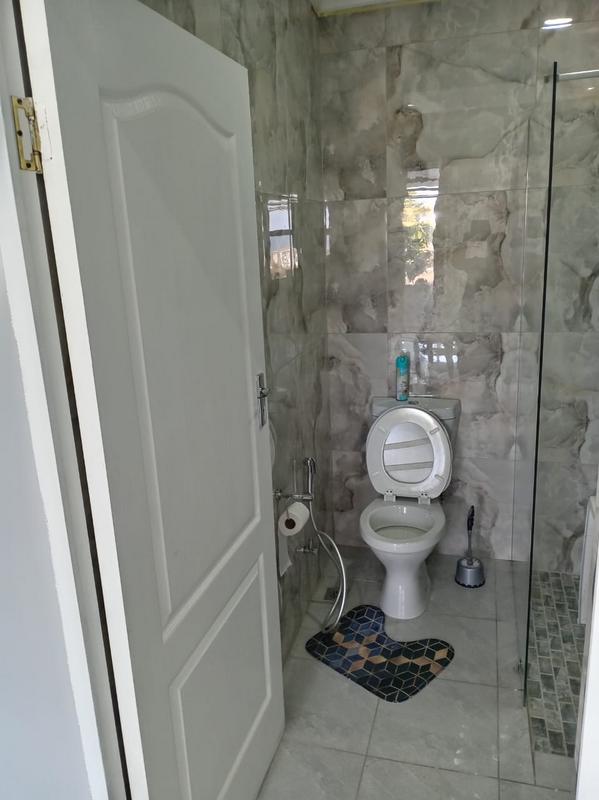 To Let 2 Bedroom Property for Rent in Bluff KwaZulu-Natal
