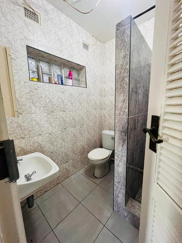 To Let 4 Bedroom Property for Rent in Sea Park KwaZulu-Natal