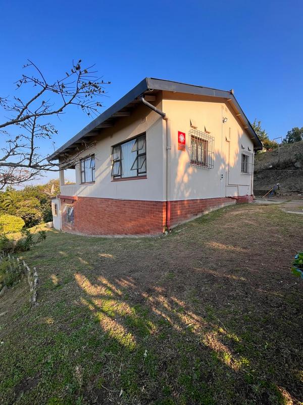 To Let 4 Bedroom Property for Rent in Sea Park KwaZulu-Natal