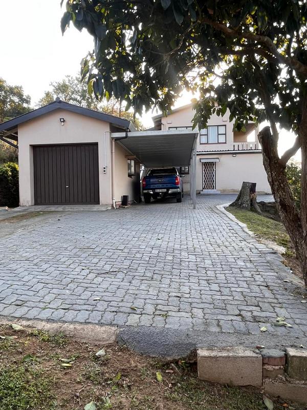 To Let 4 Bedroom Property for Rent in Sea Park KwaZulu-Natal