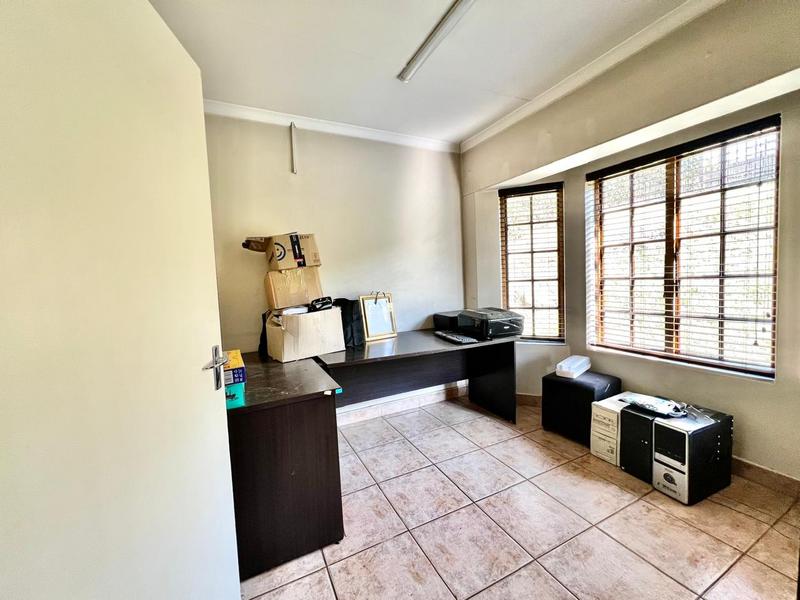 3 Bedroom Property for Sale in Lincoln Meade KwaZulu-Natal