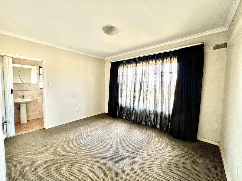 3 Bedroom Property for Sale in Lincoln Meade KwaZulu-Natal