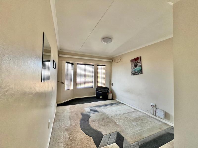 3 Bedroom Property for Sale in Lincoln Meade KwaZulu-Natal