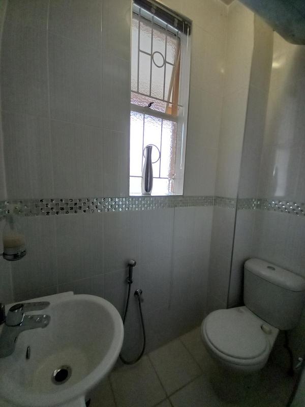1 Bedroom Property for Sale in Musgrave KwaZulu-Natal