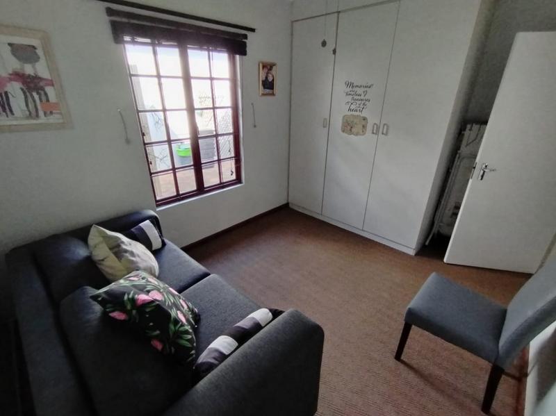 3 Bedroom Property for Sale in Sunningdale KwaZulu-Natal