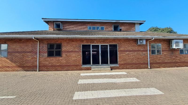 To Let Commercial Property for Rent in Alton KwaZulu-Natal