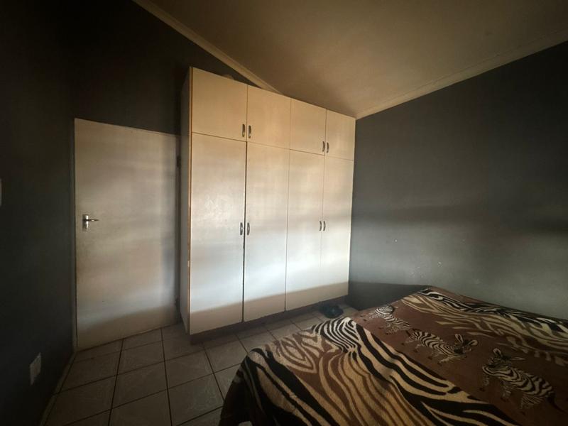 4 Bedroom Property for Sale in Newlands West KwaZulu-Natal