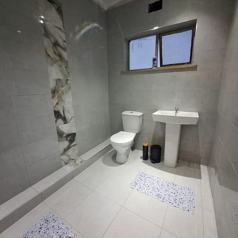 To Let 4 Bedroom Property for Rent in Reservoir Hills KwaZulu-Natal
