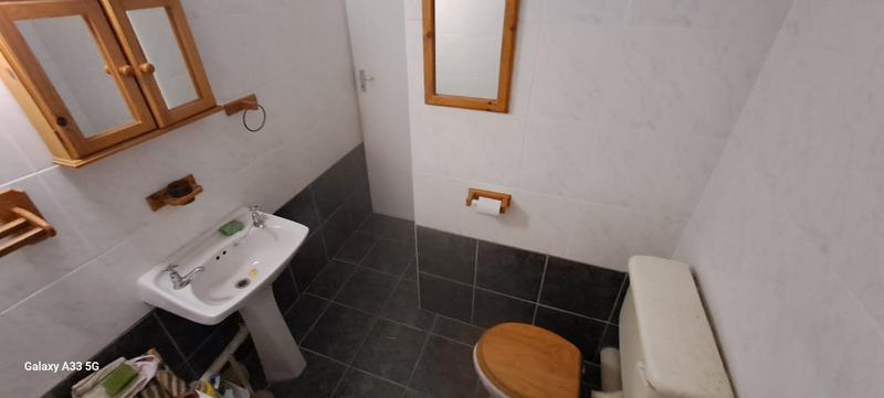 2 Bedroom Property for Sale in Margate KwaZulu-Natal