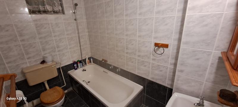 2 Bedroom Property for Sale in Margate KwaZulu-Natal