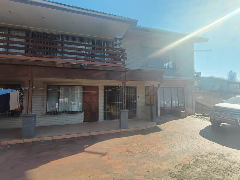 14 Bedroom Property for Sale in Oslo Beach KwaZulu-Natal