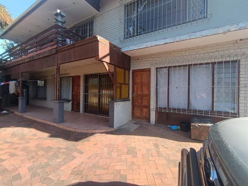 14 Bedroom Property for Sale in Oslo Beach KwaZulu-Natal