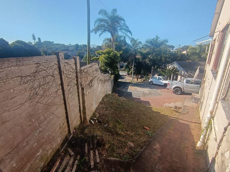 14 Bedroom Property for Sale in Oslo Beach KwaZulu-Natal