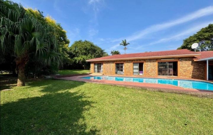 4 Bedroom Property for Sale in Meer En See KwaZulu-Natal