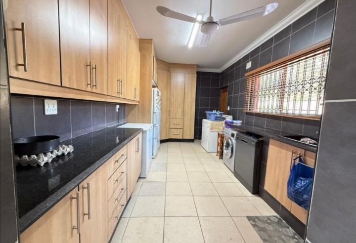 4 Bedroom Property for Sale in Meer En See KwaZulu-Natal