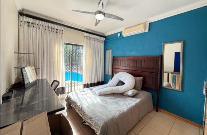 4 Bedroom Property for Sale in Meer En See KwaZulu-Natal