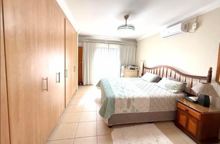 4 Bedroom Property for Sale in Meer En See KwaZulu-Natal