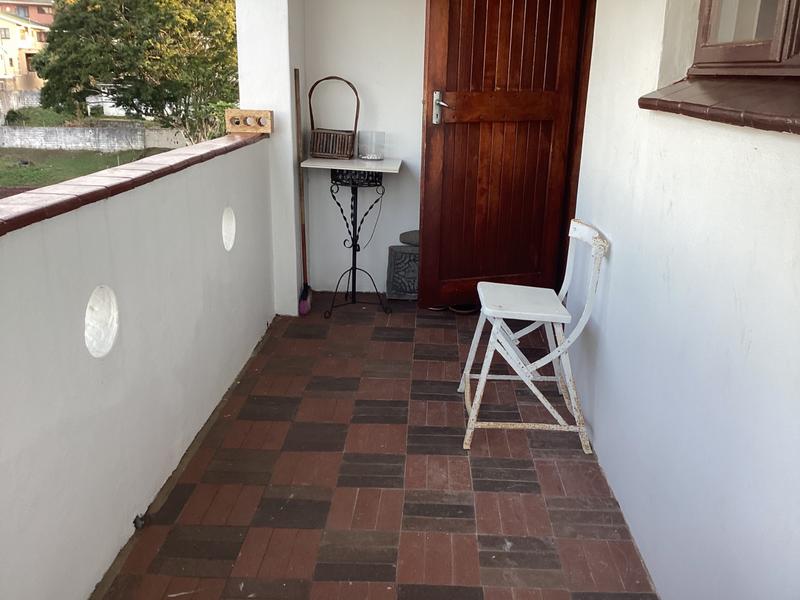 6 Bedroom Property for Sale in Reservoir Hills KwaZulu-Natal