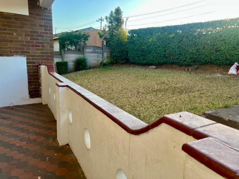 6 Bedroom Property for Sale in Reservoir Hills KwaZulu-Natal