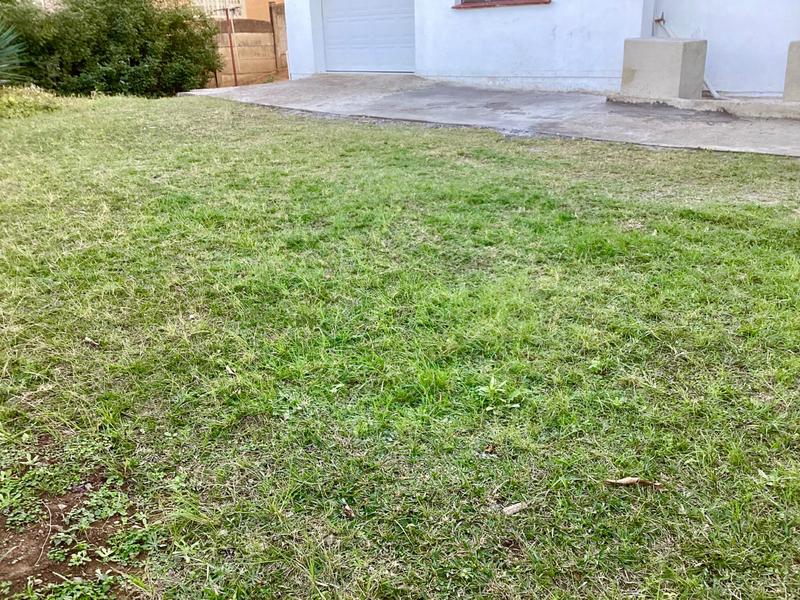6 Bedroom Property for Sale in Reservoir Hills KwaZulu-Natal