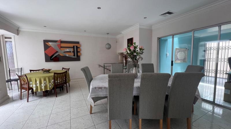 4 Bedroom Property for Sale in Reservoir Hills KwaZulu-Natal