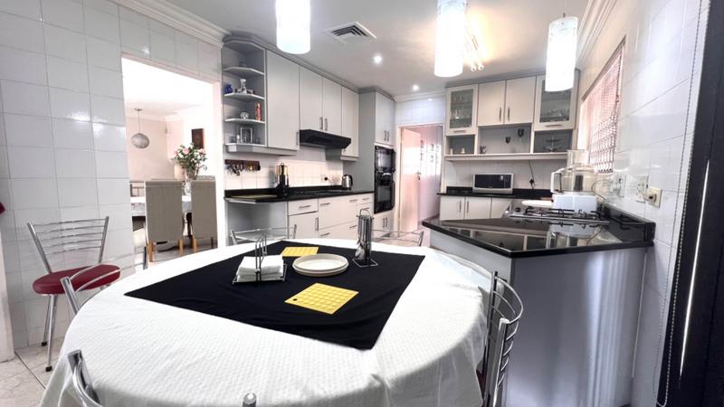 4 Bedroom Property for Sale in Reservoir Hills KwaZulu-Natal