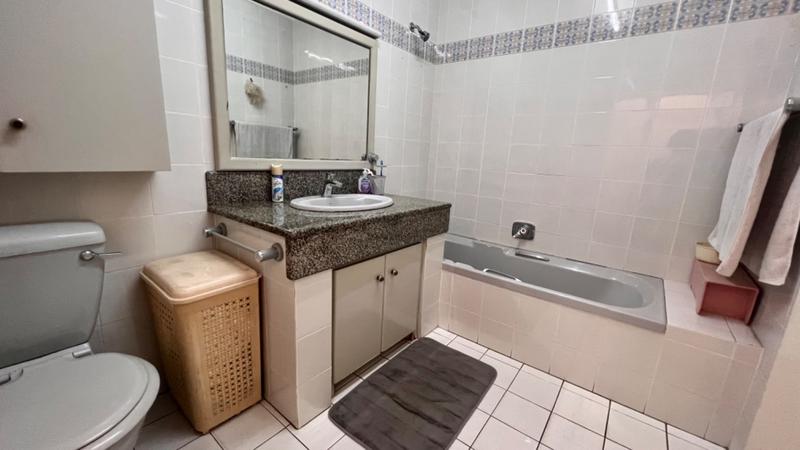 4 Bedroom Property for Sale in Reservoir Hills KwaZulu-Natal