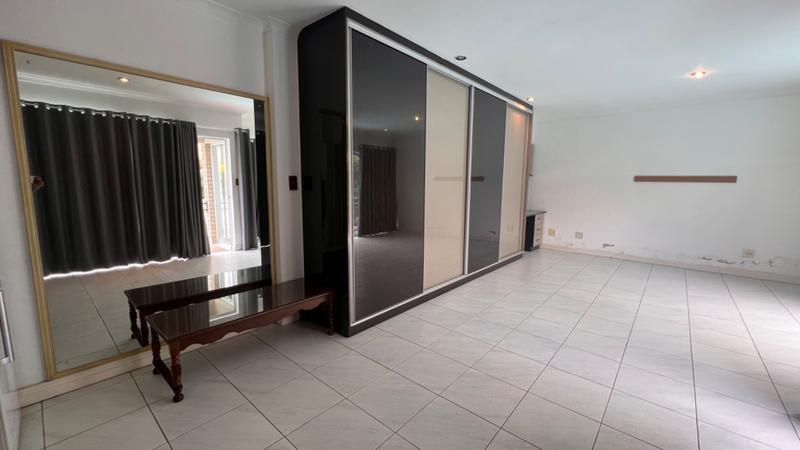 4 Bedroom Property for Sale in Reservoir Hills KwaZulu-Natal